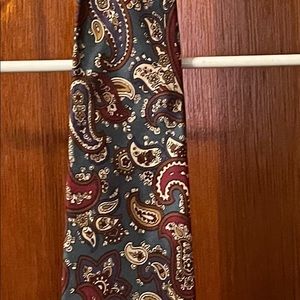 William Bradford collection tie